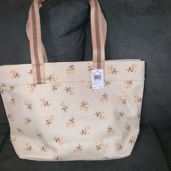 Authentic Coach Set - Picture 3 of 7